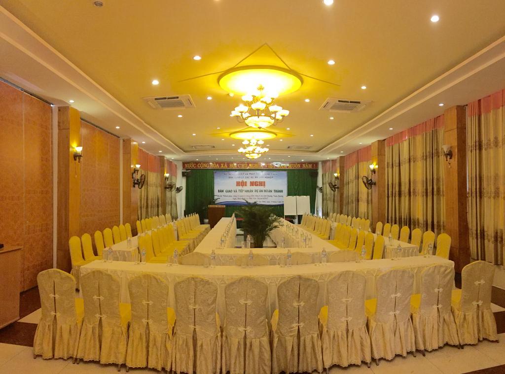 קוי נון Hoang Yen Hotel מראה חיצוני תמונה