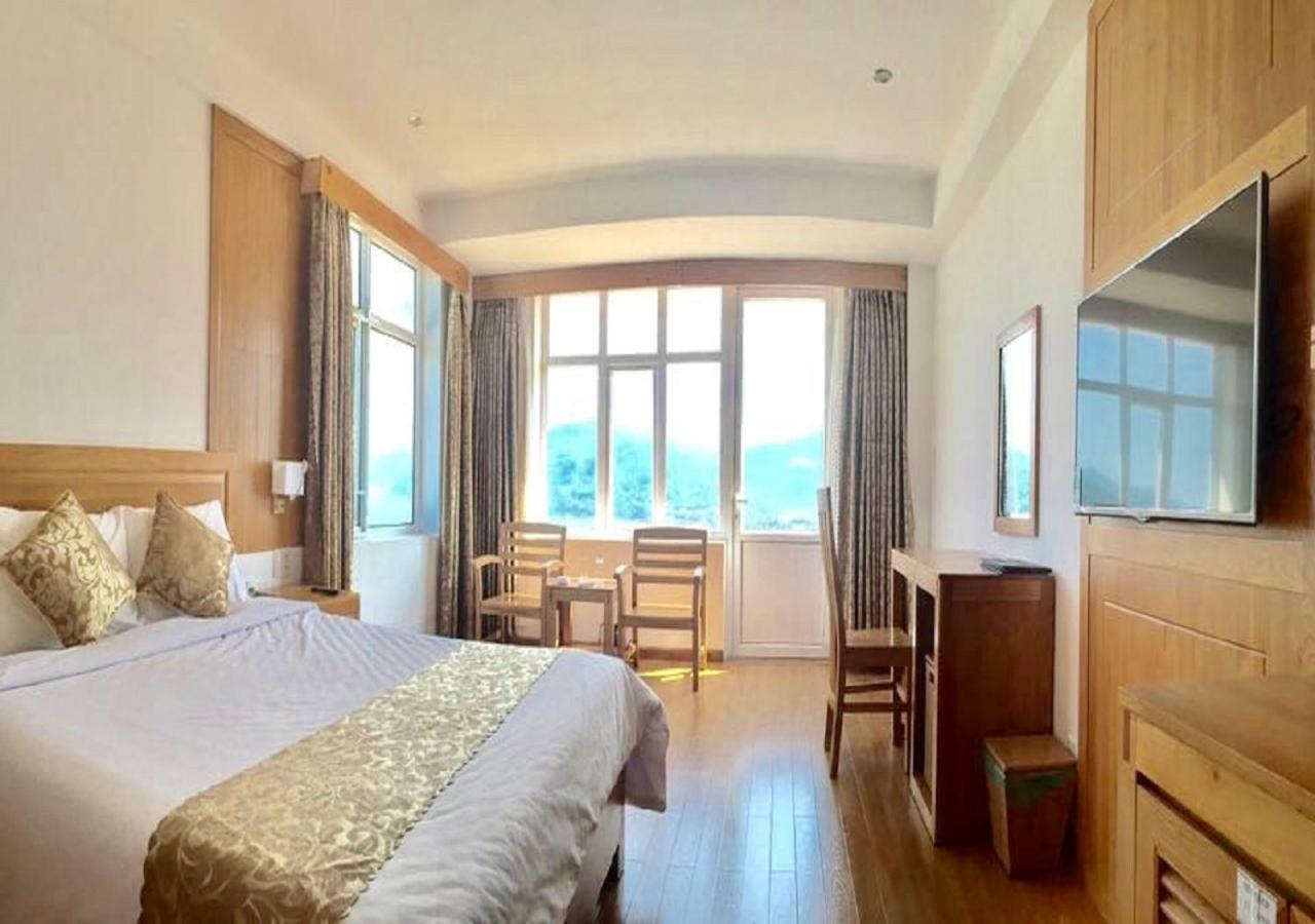 קוי נון Hoang Yen Hotel מראה חיצוני תמונה