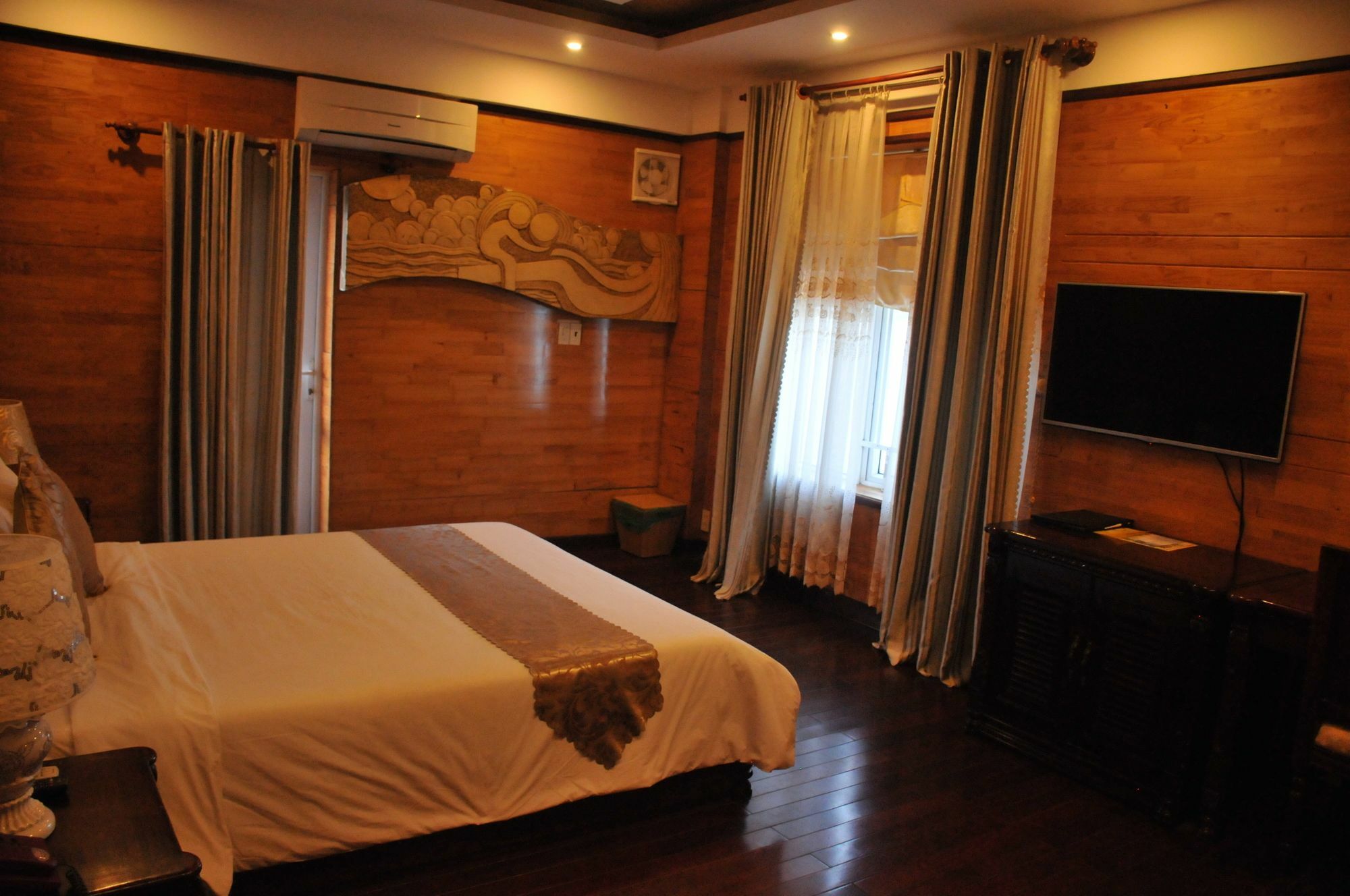 קוי נון Hoang Yen Hotel מראה חיצוני תמונה